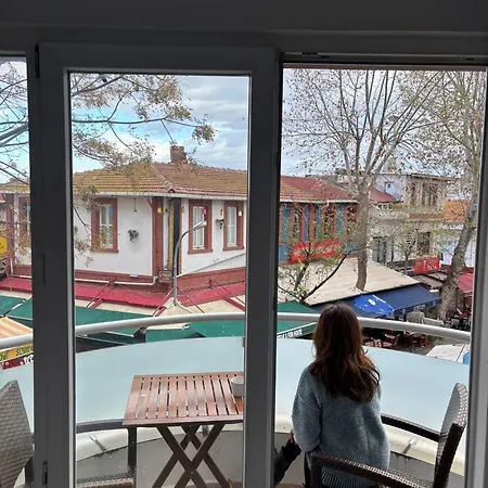 Bueyuekada Marine House *