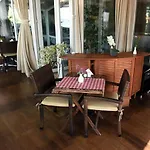 Hotel Bueyuekada Marine House Istanboel