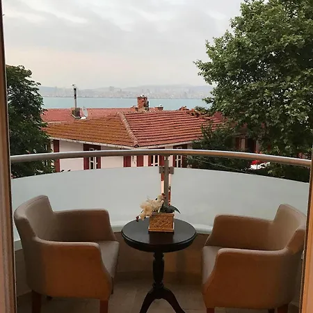 Bueyuekada Marine House Отель