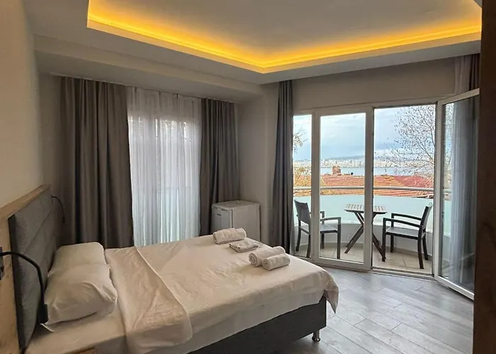 Hotel Bueyuekada Marine House Stambuł